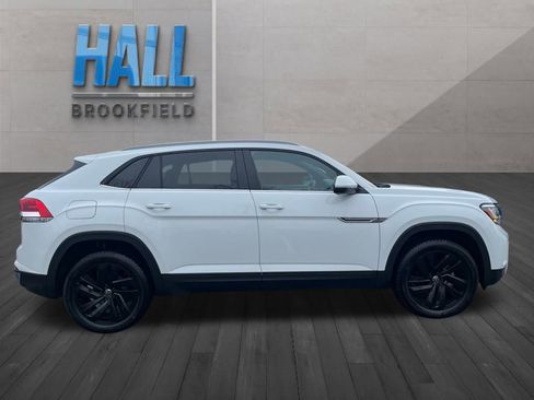 Certified 2022 Volkswagen Atlas Cross Sport SE image 7