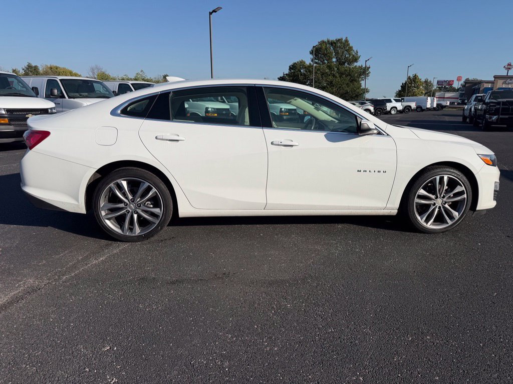 Used 2024 Chevrolet Malibu LT FWD image 7