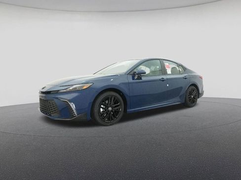 New 2026 Toyota Camry SE image 17