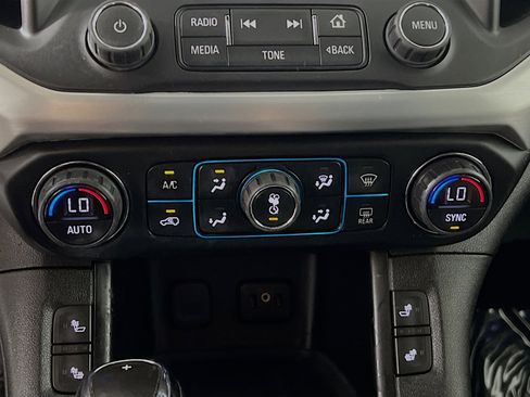 Used 2019 GMC Acadia SLT image 26