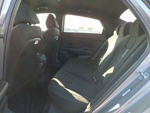 Certified 2025 Hyundai Elantra Sport image 11