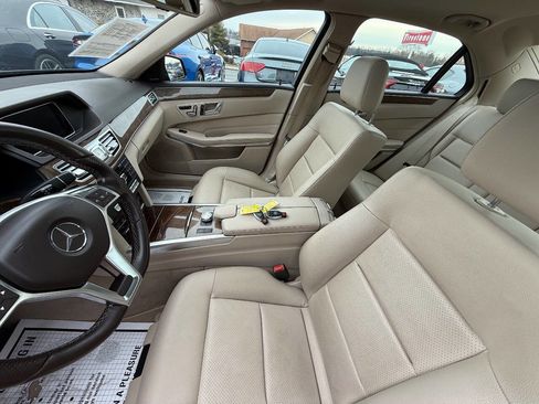 Used 2014 Mercedes-Benz E 350 4MATIC Sedan w/ Premium 1 Package image 10