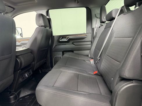 Used 2024 GMC Sierra 3500 SLE w/ SLE Convenience Package image 26