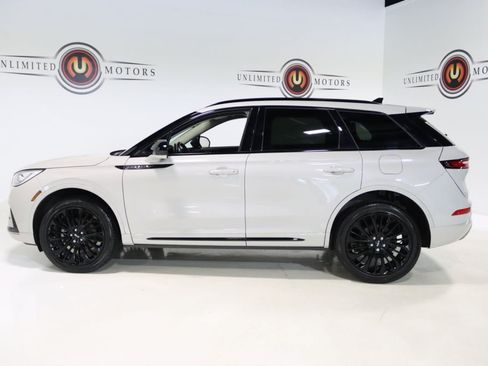 Used 2023 Lincoln Corsair Reserve w/ Jet Appearance Package AWD/4WD image 24