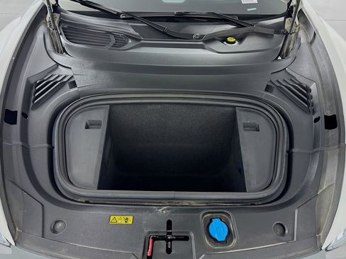 Used 2022 Audi e-tron GT Premium Plus image 11