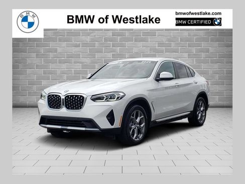 Used 2025 BMW X4 xDrive30i AWD/4WD image 1