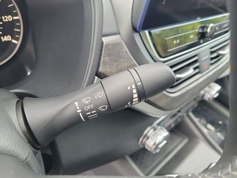 New 2026 Nissan Altima 2.5 SV w/ SV Premium Package FWD image 22