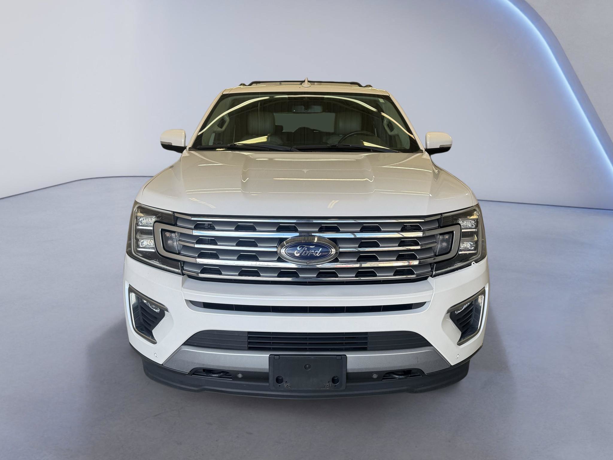 Used 2019 Ford Expedition Max Limited w/ Special Edition Package AWD/4WD image 2