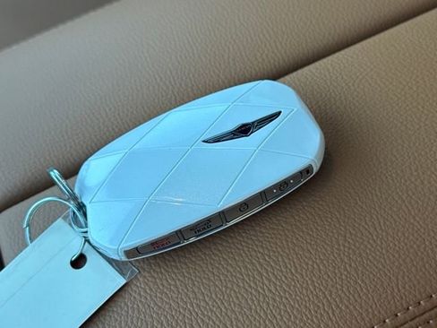 Used 2025 Genesis GV80 3.5T Advanced image 29