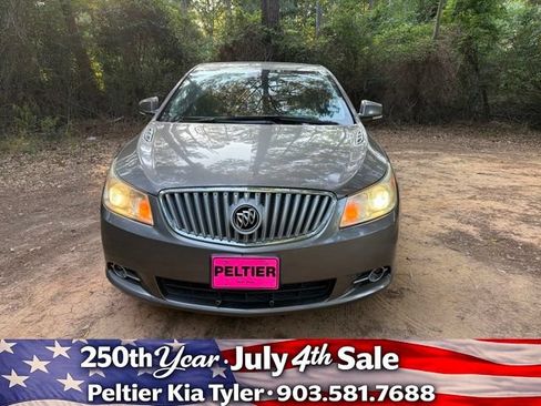 Used 2012 Buick LaCrosse Touring FWD image 2
