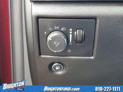 Used 2021 Jeep Grand Cherokee Limited image 19