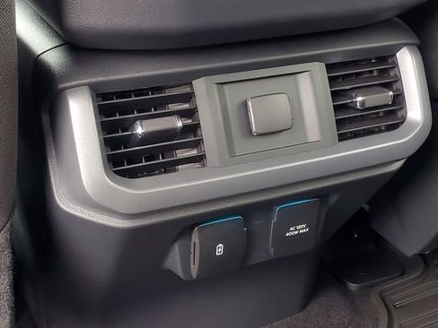 Used 2025 Ford F150 XLT w/ Equipment Group 302A MID image 30