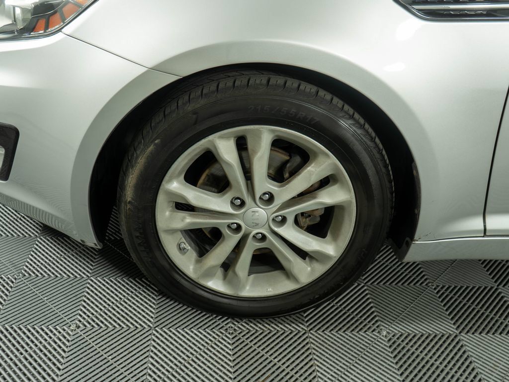Used 2012 Kia Optima EX w/ Premium Pkg FWD image 27