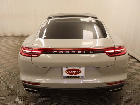 Used 2019 Porsche Panamera image 5