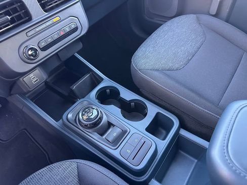 Used 2025 Ford Maverick XL w/ Equipment Group 102A image 30