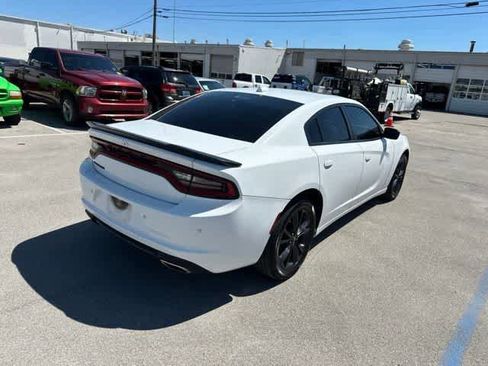 Used 2021 Dodge Charger SXT w/ Blacktop Package AWD/4WD image 22