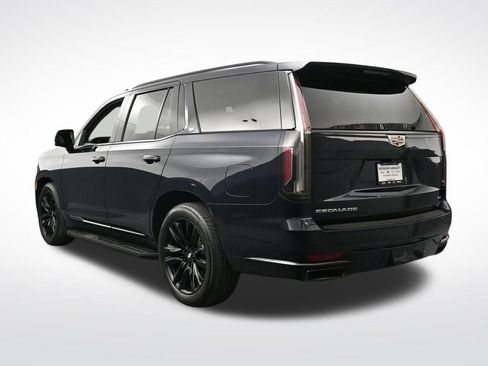 Used 2021 Cadillac Escalade Sport w/ Driver Assist Tech Package AWD/4WD image 3