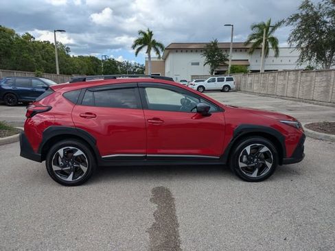 Used 2024 Subaru Crosstrek 2.5i Limited w/ Crosstrek Mirror Package AWD/4WD image 3