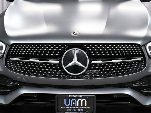 Used 2023 Mercedes-Benz GLC 300 4MATIC Coupe image 75