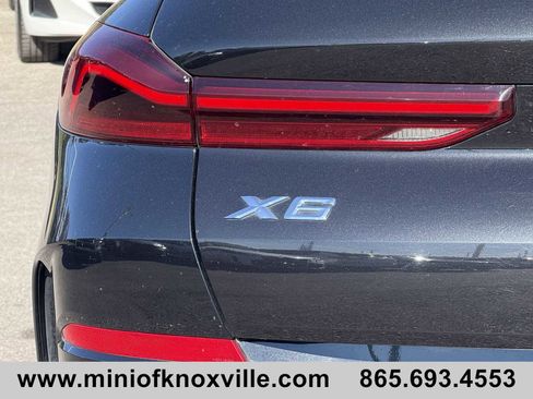 Used 2021 BMW X6 xDrive40i w/ Executive Package image 36