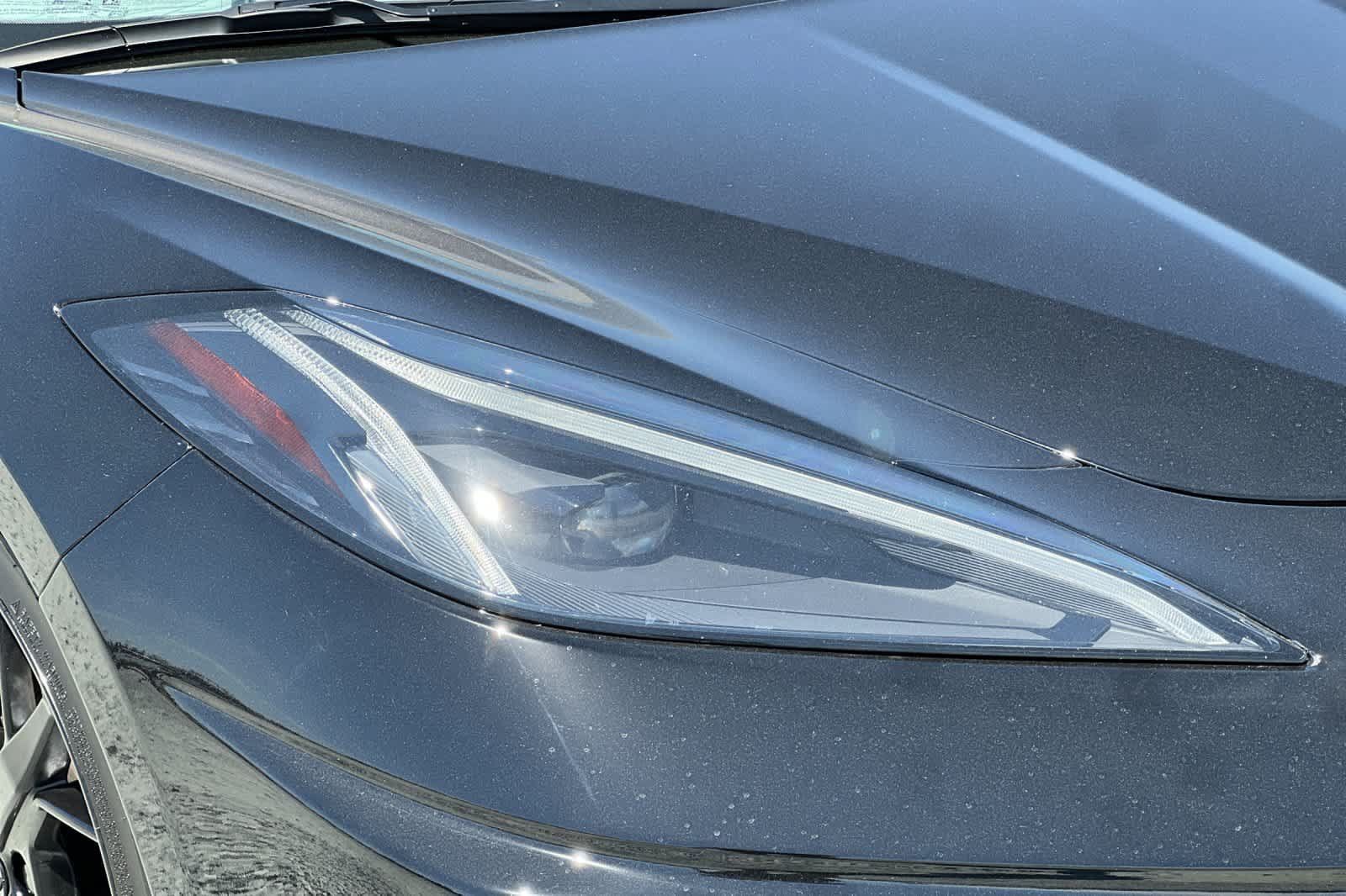Used 2020 Chevrolet Corvette Stingray Preferred Cpe w/ 2LT Preferred Equipment Group RWD image 30