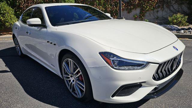 Used 2018 Maserati Ghibli S GranSport Q4 AWD/4WD image 3