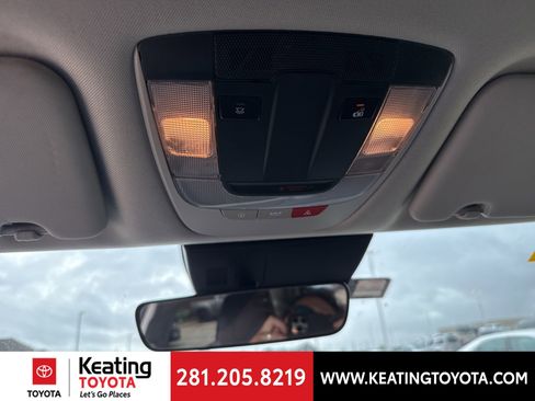 Used 2023 Kia Sportage EX image 21