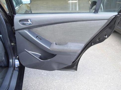 Used 2010 Nissan Altima 2.5 S FWD image 43