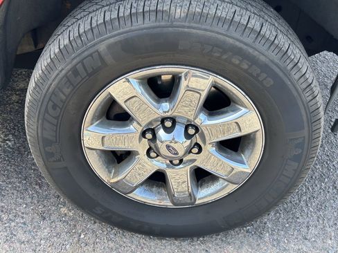 Used 2013 Ford F150 XLT w/ XLT Chrome Pkg AWD/4WD image 7