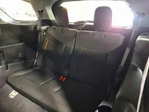 Used 2021 Ford Explorer XLT w/ Class III Trailer Tow Package image 11