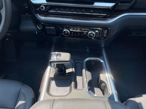 New 2026 GMC Sierra 1500 Elevation w/ Elevation Premium Package image 11