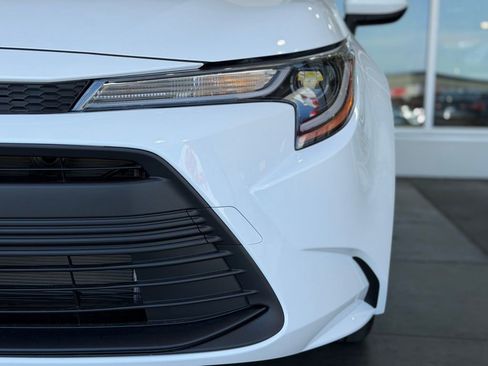 New 2026 Toyota Corolla LE FWD image 5