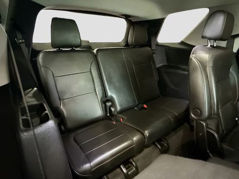 Used 2020 Chevrolet Traverse Premier AWD/4WD image 26