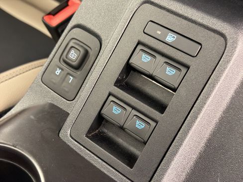 Used 2024 Ford Bronco Wildtrak AWD/4WD image 17