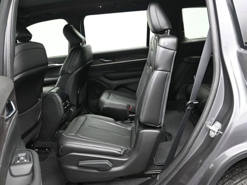 New 2025 Jeep Grand Cherokee L Limited image 25