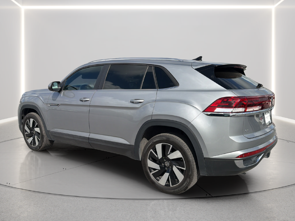 Used 2026 Volkswagen Atlas Cross Sport SE AWD/4WD image 4