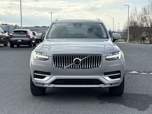 Used 2024 Volvo XC90 B5 Core w/ Protection Package Premier image 28