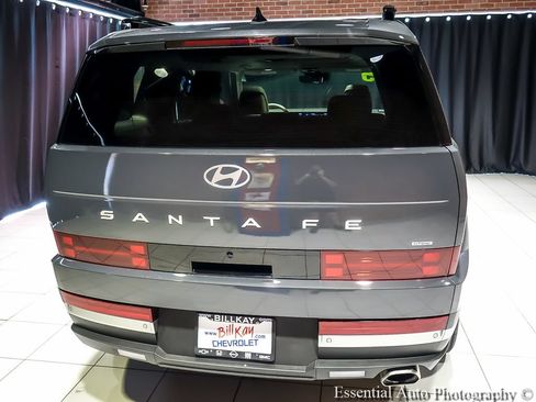 Used 2025 Hyundai Santa Fe Limited AWD/4WD image 7