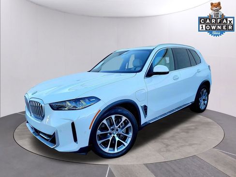 Used 2024 BMW X5 xDrive50e w/ Premium Package image 1
