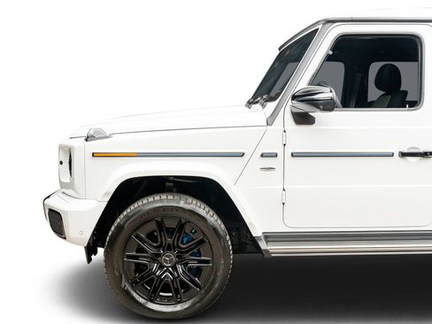 Used 2025 Mercedes-Benz G 580 w/ EQ Technology image 30