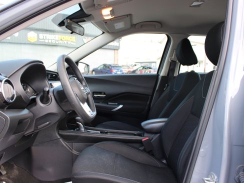 Certified 2023 Nissan Kicks SV FWD image 12