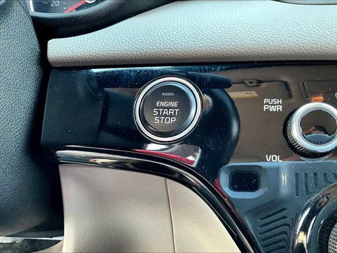 Used 2020 Kia Sportage EX image 61