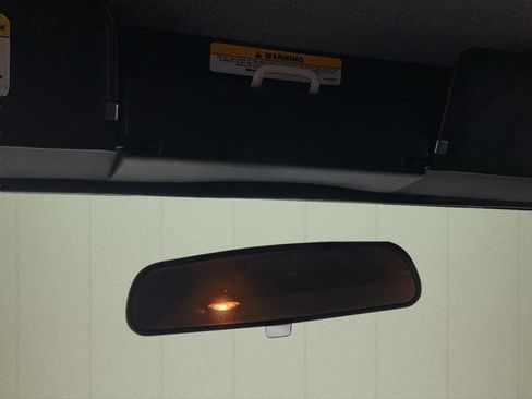 Used 2005 Jeep Wrangler Unlimited Rubicon image 29