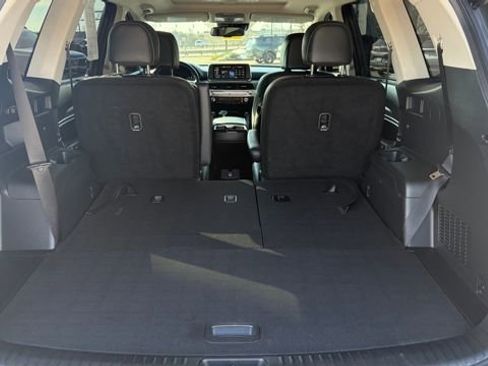 Certified 2022 Kia Telluride EX w/ EX Premium Package image 25