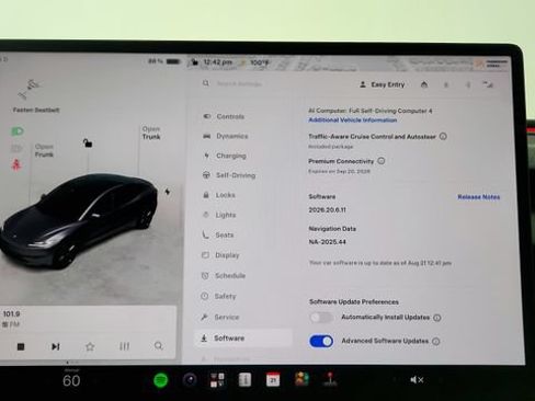 Used 2025 Tesla Model 3 RWD image 59