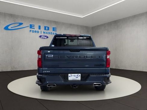 Used 2024 Chevrolet Silverado 1500 High Country w/ High Country Premium Package AWD/4WD image 7