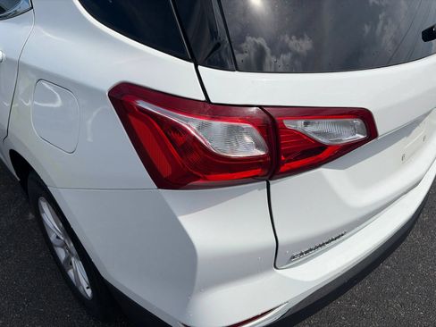 Used 2021 Chevrolet Equinox LT AWD/4WD image 19