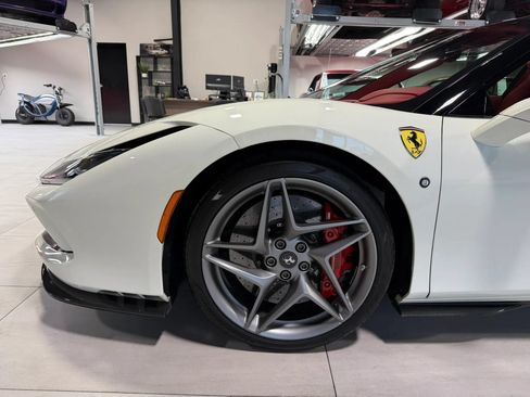 Used 2021 Ferrari F8 Tributo RWD image 49
