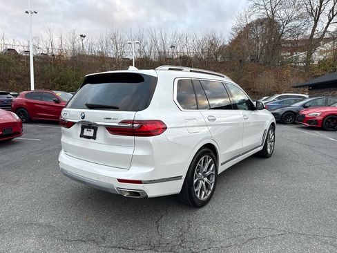 Used 2020 BMW X7 xDrive40i w/ Premium Package image 14