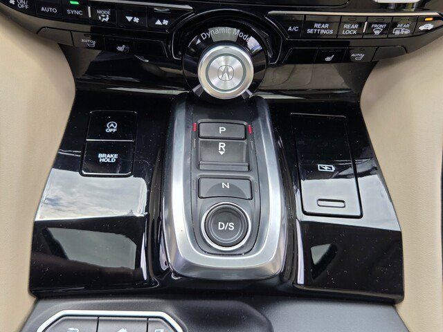 Used 2024 Acura MDX w/ Technology Package FWD image 17